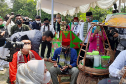 Sandiaga usul pembangunan kereta gantung menuju Setu Babakan