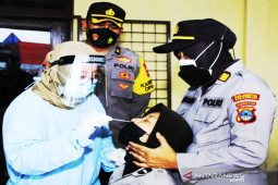 Cek kesehatan anggota, Polresta Banjarmasin lakukan swab test antigen kepada 41 personel