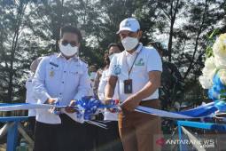 PLN listriki Pantai Ambalat dan bagi CSR Rp560 juta