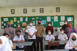 Pemkab Serdang  Bedagai gelar vaksinasi massal untuk pelajar