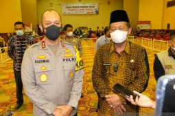 Wagub Jambi sebut  vaksinasi untuk remaja mencapai 8,2 persen
