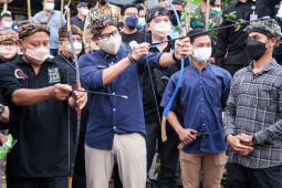 Menparekraf dorong potensi edukasi peternakan di Desa Wisata Sukabumi