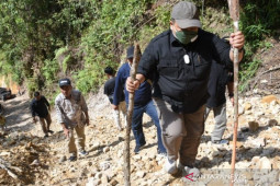 Masyarakat apresiasi Bupati Tapsel tinjau lokasi Paralayang Sarogodung Sipirok