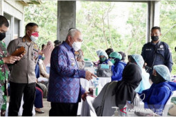 Vaksinasi Merdeka dipusatkan di Ponpes Syaichona Cholil Balikpapan