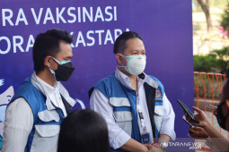 IKASTARA salurkan 13.000 dosis vaksin covid kepada masyarakat