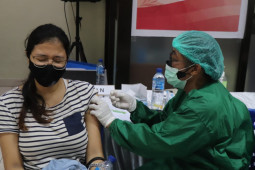 Virologi: Hindari kerumunan jadi kunci tekan COVID-19 di Bali