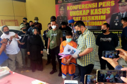 Polisi ungkap motif pelaku pembunuhan kakak beradik di Sidoarjo