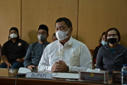 Pemkab Dairi dorong pelaku usaha kreatif melihat peluang bisnis