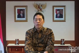 OJK sebut  segera buat panduan layanan digital untuk perbankan