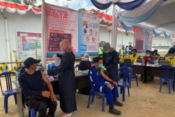 Percepat kegiatan konstruksi, pekerja PT Rekind divaksin