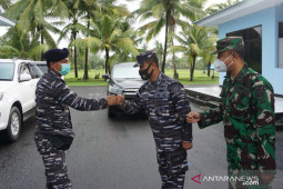 Kadiskesal tinjau RS FX. Soehardjo Lantamal IX / Ambon, dorong vaksinasi