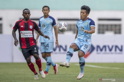 Liga 1: Gian Zola antar Persela kalahkan Persiraja
