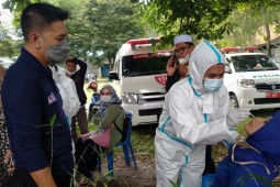 Biddokes Polda Sumut gelar vaksinasi untuk warga di Mandailing Natal