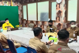 Regent, Deputy Regent of Kotabaru participate in leadership briefing