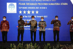 PDAM Tirtanadi raih TOP BUMD Awards 2021 kategori Bintang 5