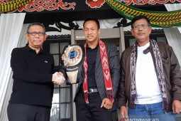 Petinju Indonesia Daud Yordan akan tarung lawan petinju Thailand