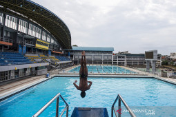 Latihan atlet loncat indah Jawa Barat