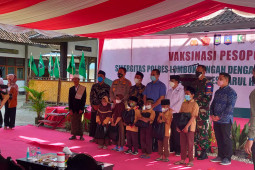 Gubernur apresiasi vaksinasi yang digelar Polres Loteng bersama KAHMI