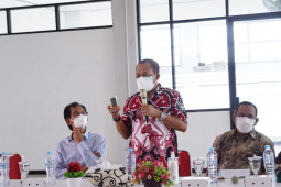 Wawali Armuji siap bantu promosikan produk UMKM di Kota Surabaya