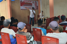 Legislator Maluku dorong usaha pertanian dan produk rumahan di SBB, fasilitasi modal usaha