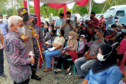 Bupati Asahan targetkan 597 ribu warga terima vaksinasi