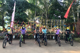 PLN raih 6 Penghargaan Nusantara CSR Awards 2021