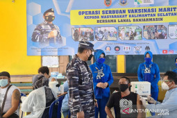 Lanal Banjarmasin gelar  vaksin ke Tempat Pelelangan Ikan