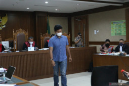 Saksi sebut Wakil Ketua DPR Azis Syamsudin bapak asuh Stepanus Robin Pattuju