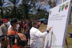 Bupati Tapsel ajak masyarakat jadikan momen WCD2021 untuk bebas sampah