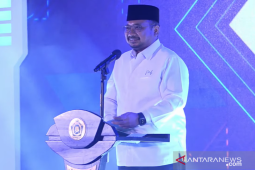 Menag Yaqut minta santri jangan terjebak pada identitas "sarungan" semata