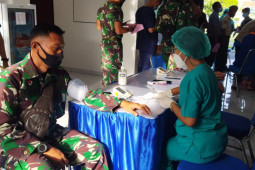 Lanal Denpasar tingkatkan kesiapsiagaan prajurit dengan Urikkes