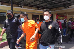Polisi Indramayu bekuk empat pencuri yang menyasar nasabah bank