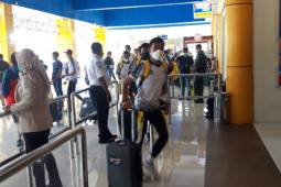 PON Papua- Managemen sepakbola PON Malut akhirnya damping tim di Papua, jangan egois