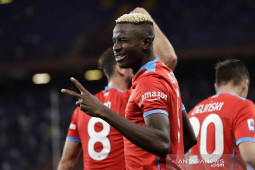 Napoli lanjutan catatan sapu bersih ketika cukur Sampdoria