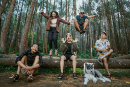 Sandal gunung trendi bisa dipakai bukan cuma untuk mendaki