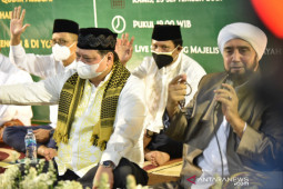 Airlangga hadiri haul leluhurnya Ki Ageng Gribig pendakwah di Jawa