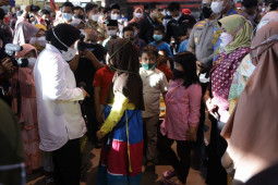 Mensos alokasikan bansos untuk anak yatim piatu