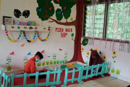 Manfaatkan barang bekas, SMPN 2 Tebo punya pojok baca di tiap kelas
