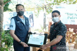 PLN bantu transplantasi terumbu karang di Pulau Samalona