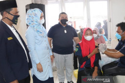 Ratusan anggota Karang Taruna Tapsel dapat vaksin COVID-19