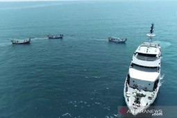 AAL vaksinasi masyarakat maritim di Pulau Mandangin