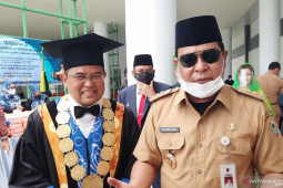 ULM berikan penghargaan kehormatan bagi Gubernur Kalsel Sahbirin Noor