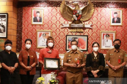 Alat pertanian berbasis panel Surya dari Tabanan sabet juara 1 nasional