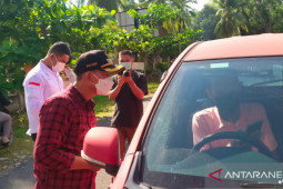 Pemkab Bangka buka lanyanan wisata vaksin di pantai