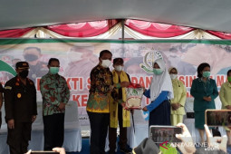 600 lebih warga manfaatkan layanan vaksinasi Kejaksaan Tinggi Maluku, perangi corona