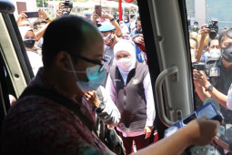 Pemprov Jatim luncurkan "Smart Card dan Cashless Transaction" di Terminal Nganjuk