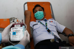 Donor Darah HUT PT KAI