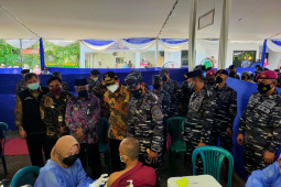 Pemkab Sidoarjo yakin target vaksinasi 70 persen tuntas tiga hari lagi