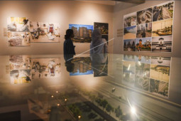 Pembukaan pameran Pendemonium