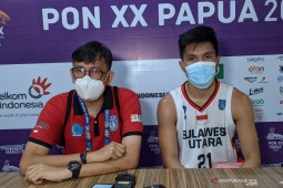 Pelatih Sulut menangis setelah timnya menang atas Jatim
